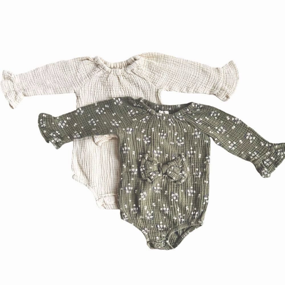 Grayson Mini Bundle of 2 Baby Girls Green & Cream Bow Bodysuit Onesie. 12 Months